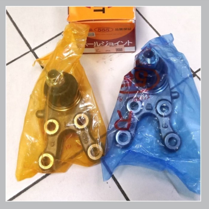 ball joint bawah strada L200 555 Jepang