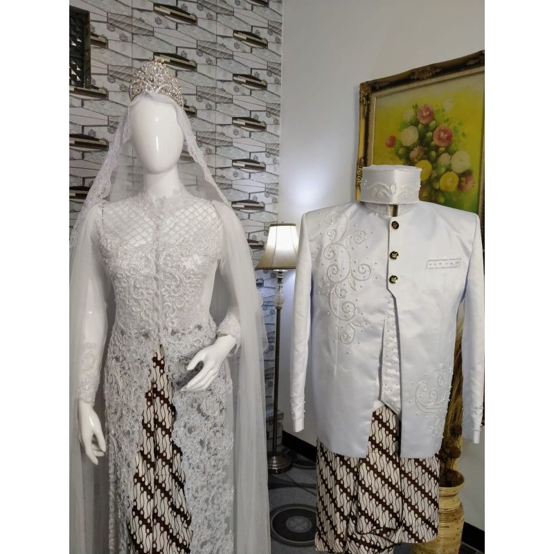 Baju akad nikah / gaun pengantin / pakaian akad nikah murah / kebaya akad nikah syar'i