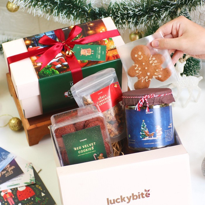 

DISKON Hampers Natal / Christmas Hampers - Limited Set - Semi Hardbox