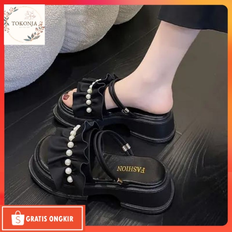 Wedges Korea / DS Sandal Wedges Tali Wanita Korea Fashion Kerut Mutiara