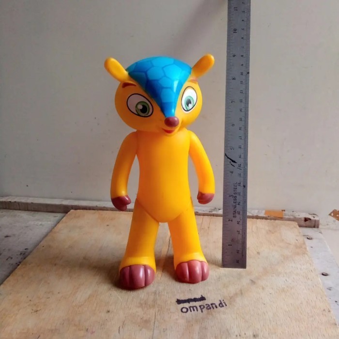 figure maskot world cup Brazil Toishop
