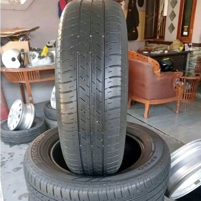 ban mobil Avanza Xenia ukuran 185/70 R14 second copotan asli / ban mobil second copotan original uku