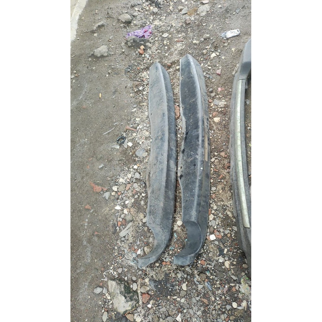 Diffuser user lips bumper belakang jazz s 2010 2011