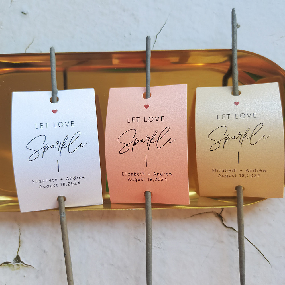 

50pcs 45x70mm Minimalist Red Heart Let Love Sparkle Tag Modern Tag with Line Sparkler Send Off Personalized Sparkler Tags-YH11