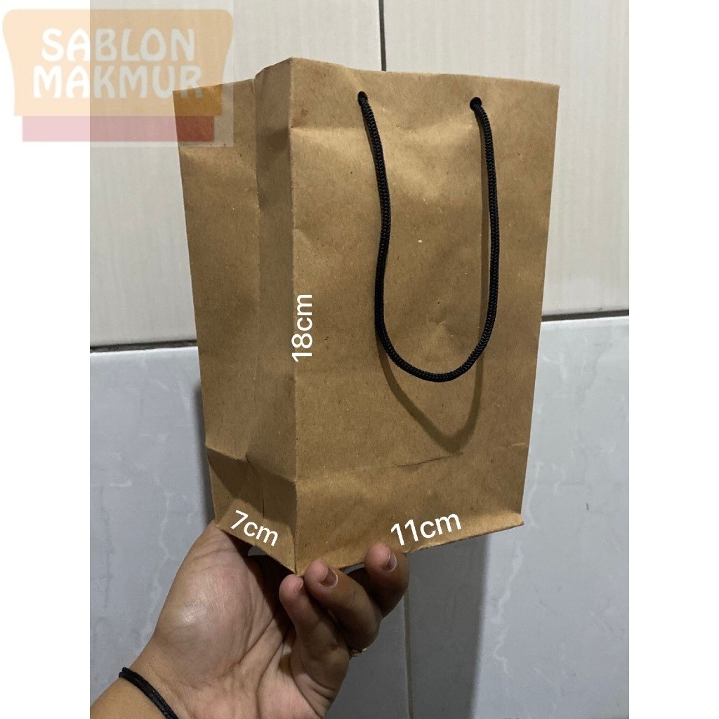 

Paper Bag Coklat Polos Sedang 18x11x7 Murah Tebal Shopping Bag 1PCS