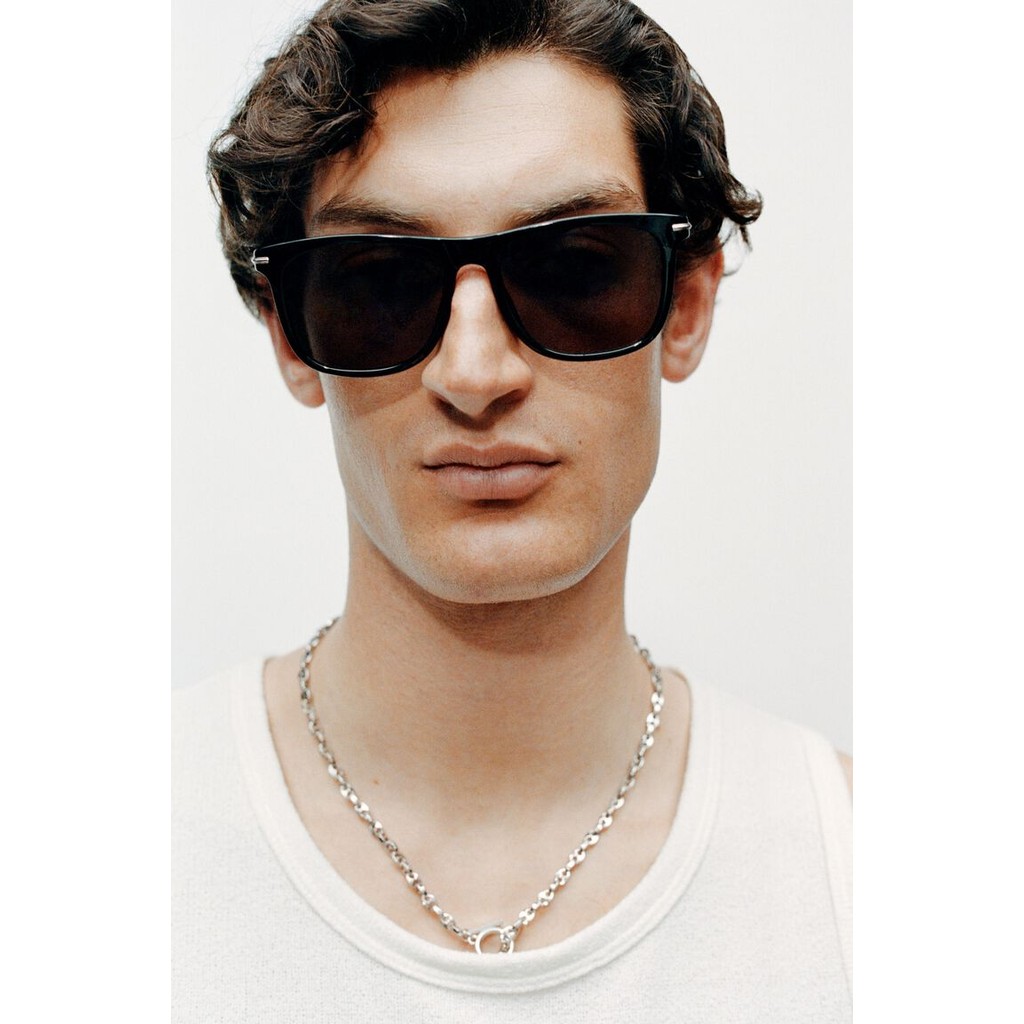 H&M Pria Kacamata Hitam 1255791