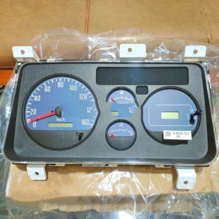 Speedometer Assy Isuzu NKR 71 Euro 2