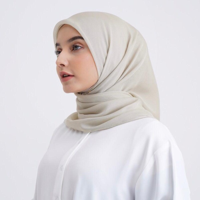 ✨BISA COD✨ - Hijab Segiempat Paris Japan  Premium Jilbab Plain Square  - Ash brown