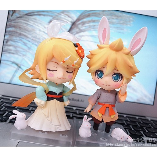 (Pre Order) [Set of 2] Nendoroid Kagamine Rin & Len Harvest Moon Ver. - Vocaloid