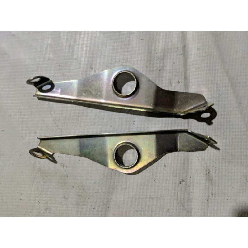 PLAT BESI DUDUKAN LAMPU DEPAN HONDA SCOOPY ORIGINAL