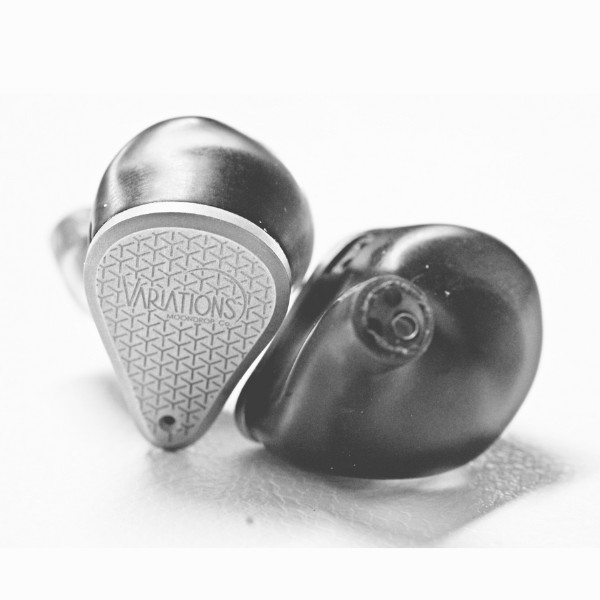 Moondrop Variations 2EST+2BA+1DD Tribrid Driver In Ear Earphone