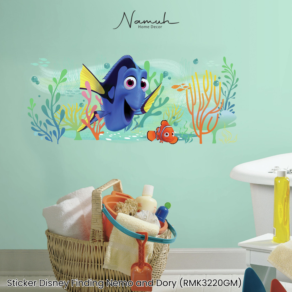 Sticker Disney Finding Nemo and Dory RMK3220GM