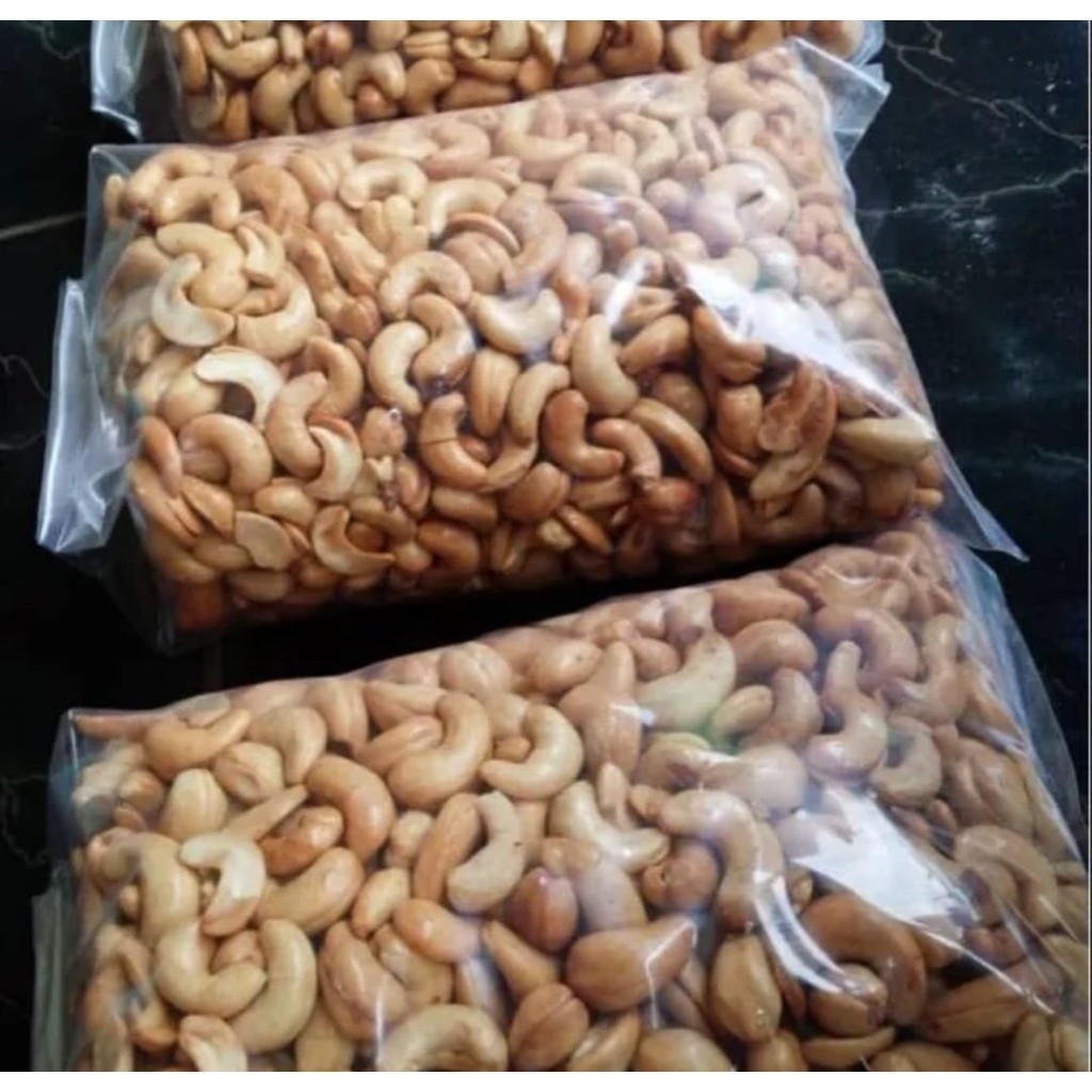 

Kacang Mede Mete Mente Goreng Premium 0.1kg