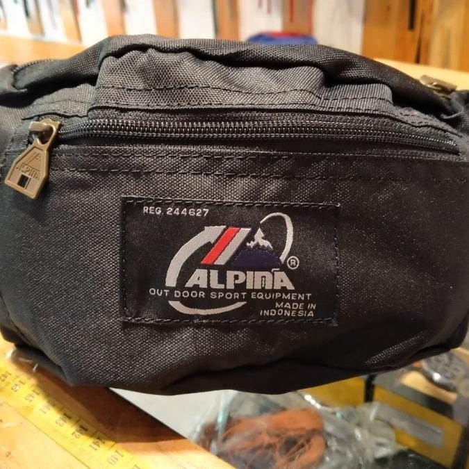 Tas Pinggang Alpina TP-015 - slingbag - Hitam
