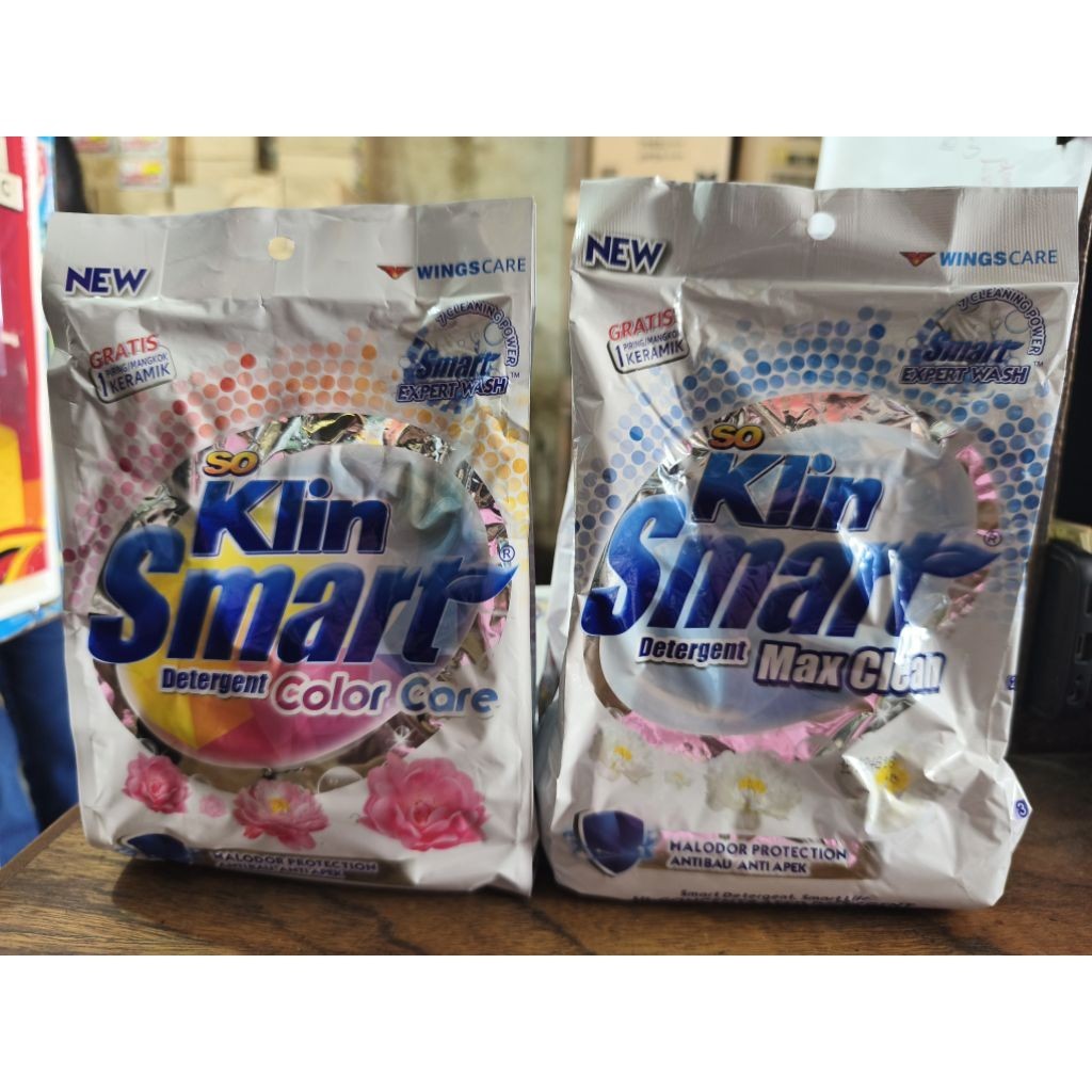 Soklin Smart detergent bubuk 725gr gratis piring keramik