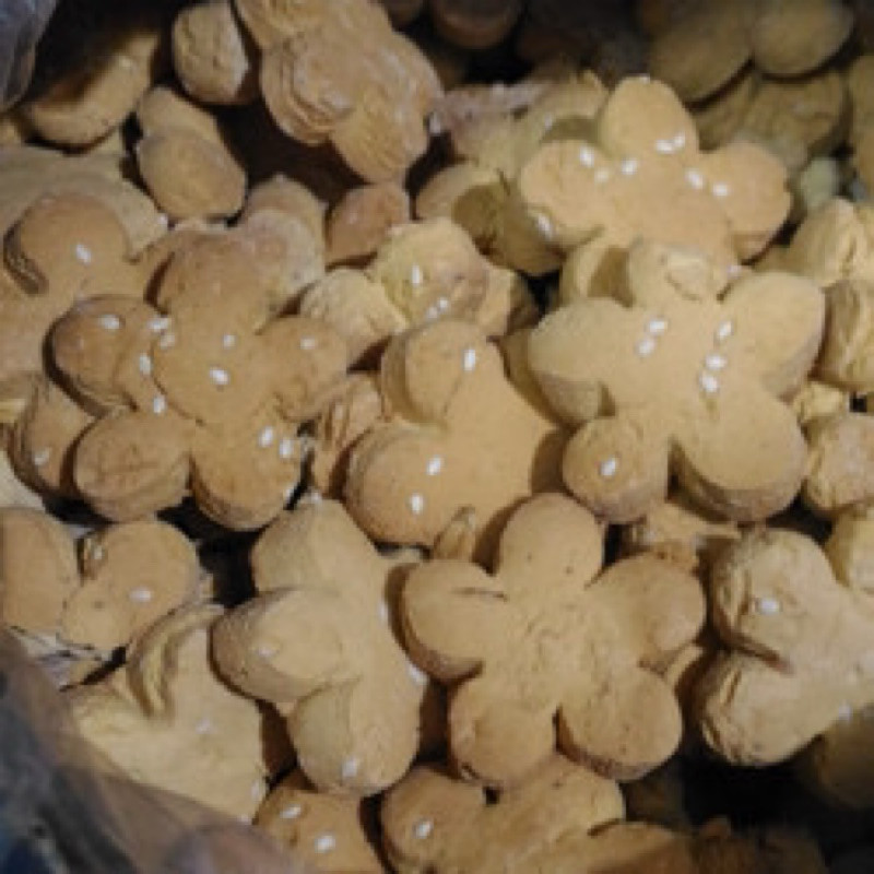 

KUE BANGKET JAHE BUNGA 250gr (RINTA KEMBANG)
