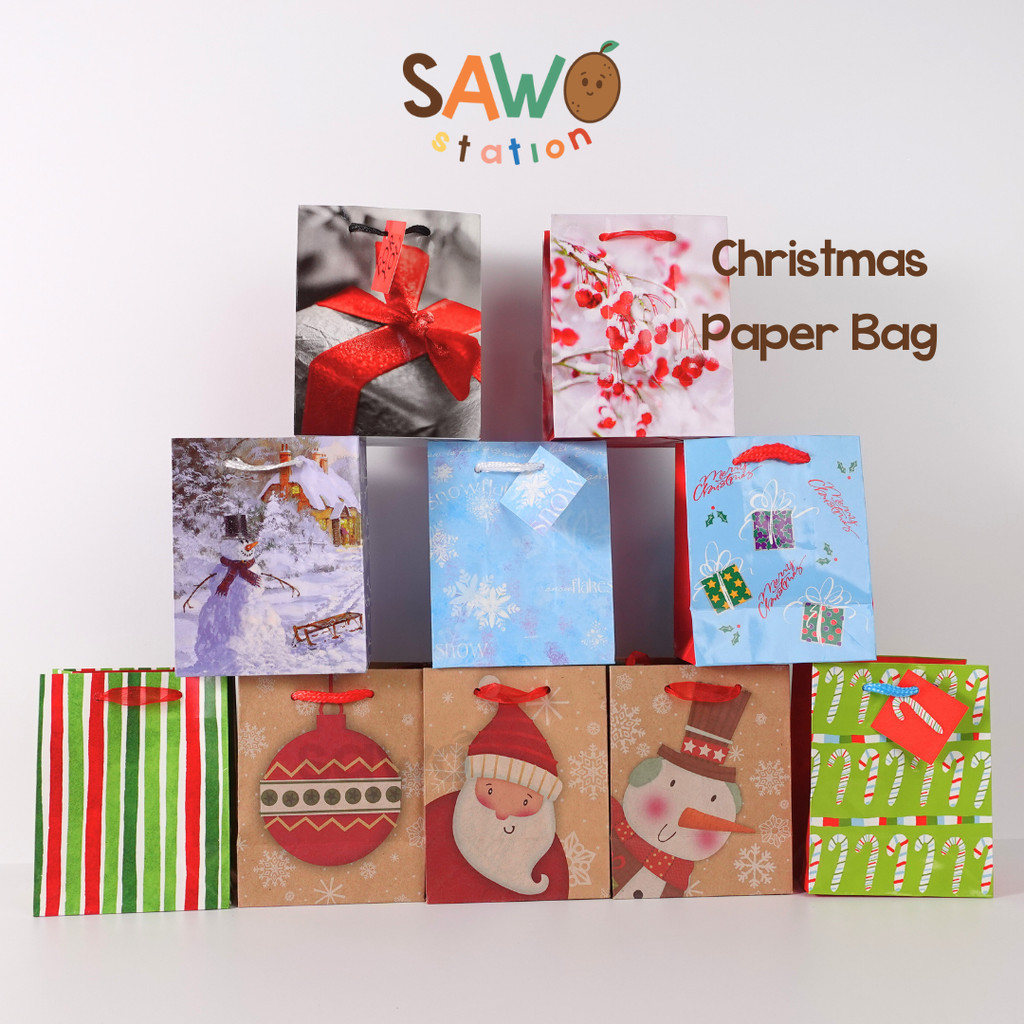 

[10x6.5x13cm] Paper Bag Natal Christmas Kantong Kado Bingkisan Souvenir Small Tas Hadiah Natal Xmas Kado Gift Bag Kertas Goodie Wrapping Santa Present Party Favor