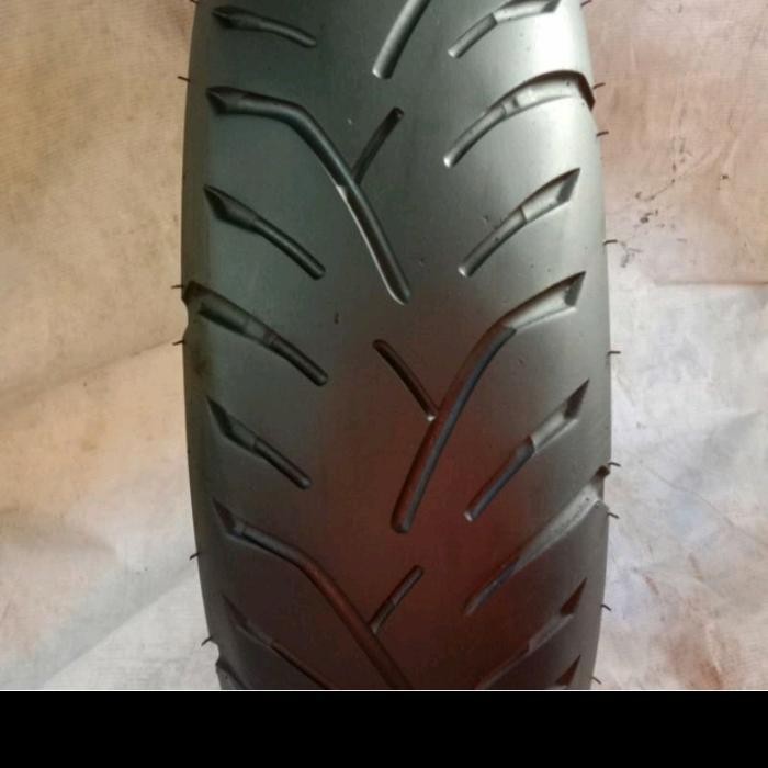 BAN BELAKANG HONDA PCX 120/70-14 TUBLES