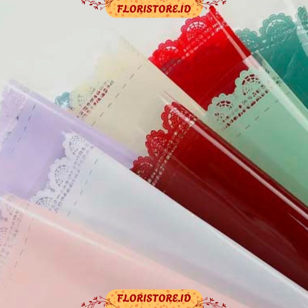 

ROUND LACE FRAME TRANSPARENT PAPER / CELLOPHANE / FLORIST PAPER / KERTAS BUKET BUNGA / WRAPPING WRAPPER