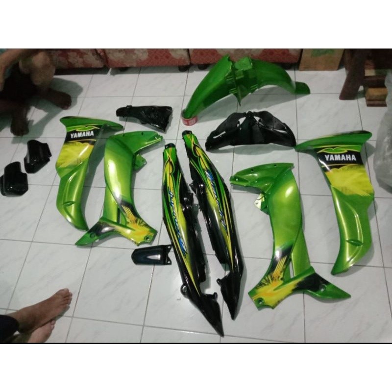 cover body body set Jupiter z new Burhan hijau hitam 2009 2010 berkualitas