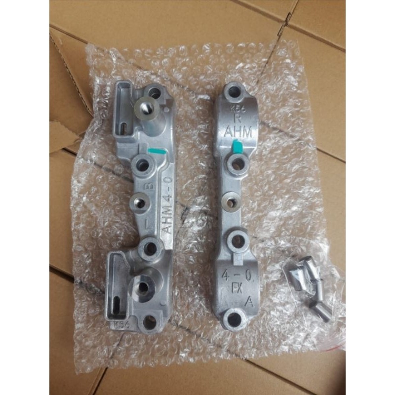 Lakopan noken as cbr 150 led tutupan dudukan tutup noken as set cb led cb150r led (AWM)