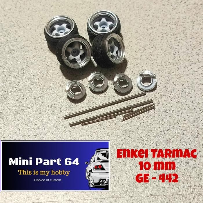 Diorama Diecast Ban 10mm GE442 Miniatur Skala 64