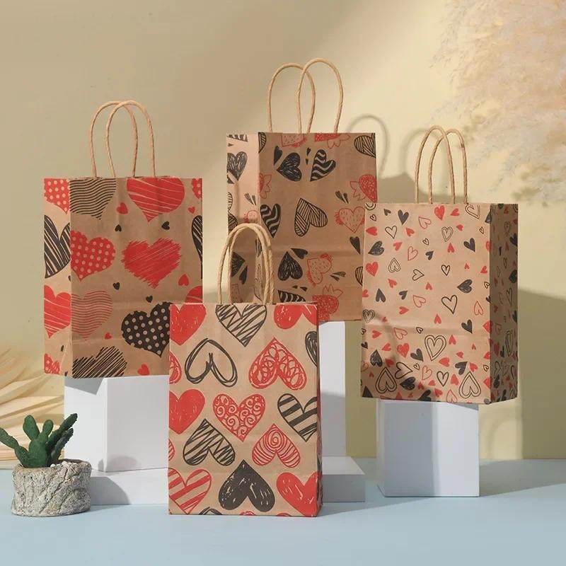 

6Pcs Love Heart Theme Kraft Paper Gift Packing Bag Shopping Tote Bag for Birthday Wedding Anniversary Party Decoration