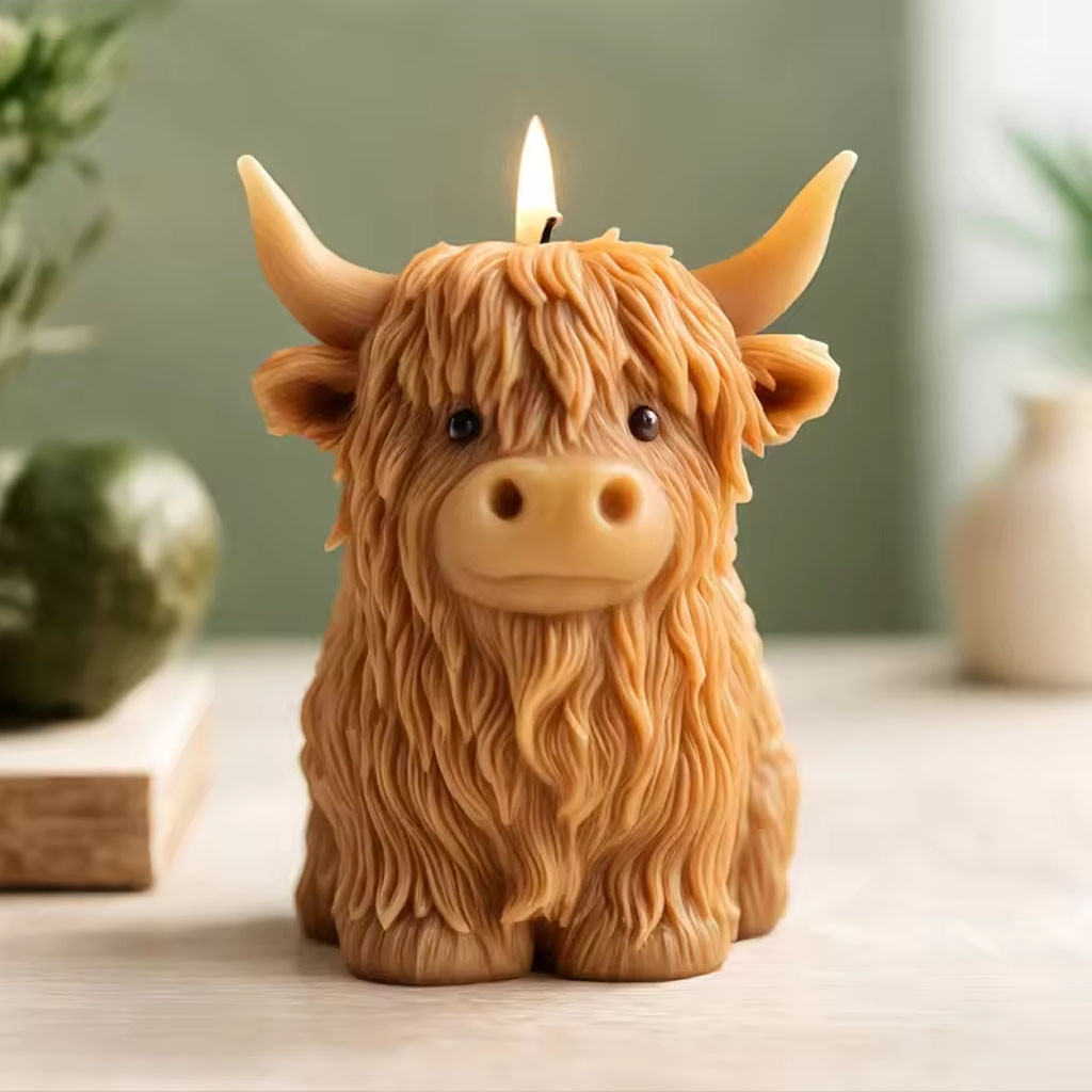 

Highland Cow Silicone Candle Mold Reusable Animal Alpine Cow Shaped Mold for DIY Handmade Candles Plaster Resin Crafts Mould