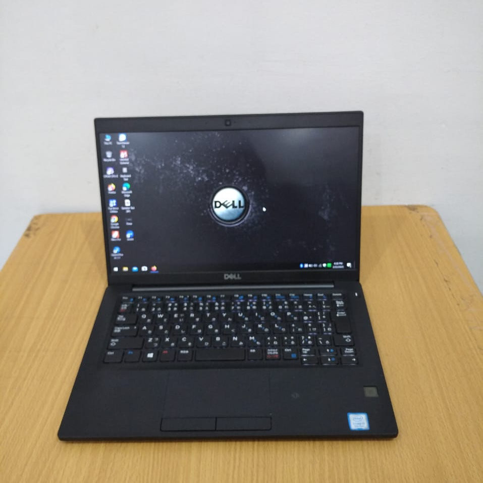 Dell 7290 Ram 8Gb  core i5 gen8 ringan  12.5 inch