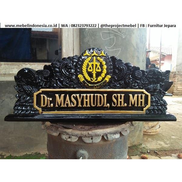 

Papan Nama Meja Kantor Kejaksaan Kayu Jati Jepara Ukir Terbaru
