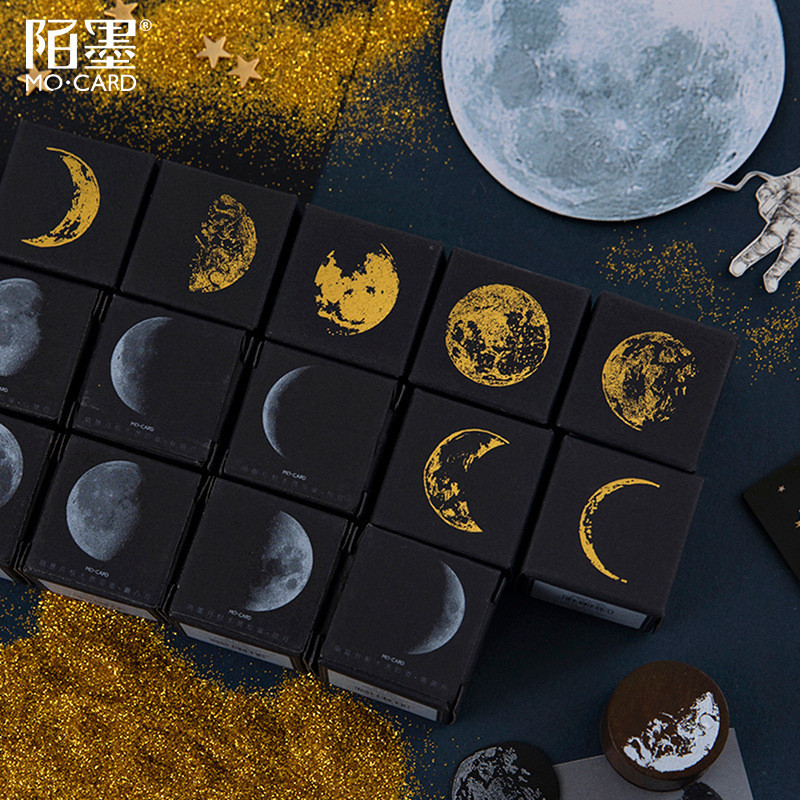 

Momo Wooden Seal Moon Phase Series Pocket Round Moon Retro Diary Decorative DIY Seal 7 choices of paintings