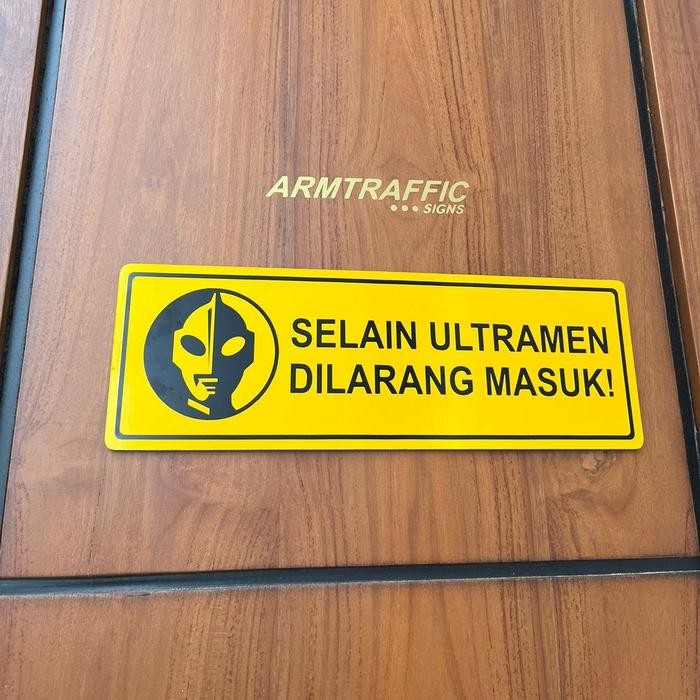 

add l SIGN PAJANGAN SELAIN ULTRAMEN & SUPERMAN DILARANG MASUK 10 x 30cm | RAMBU PETUNJUK - ULTRAMENl