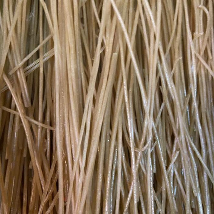 

bihun hong shu fen tiao panjang 红薯粉条 500gr / bihun / soun