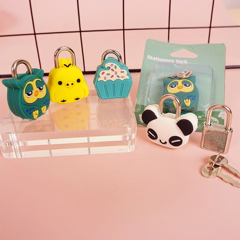 Kunci Kartun Buku Harian Siswa  Kunci Tabungan  Kunci Lucu  Kunci Uang Kembali  Gembok Mini