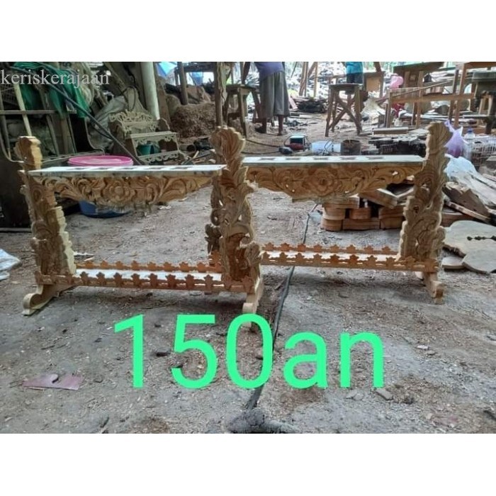 

jagrak keris isi 5 termurah sangga 2 naga ukiran 3d dari jati asli bk Keris sengkelat majapahit mataram kartosuro kartasura Surakarta Yogyakarta nagasasra sabuk inten keris kriss nogososro BalineseJ antik