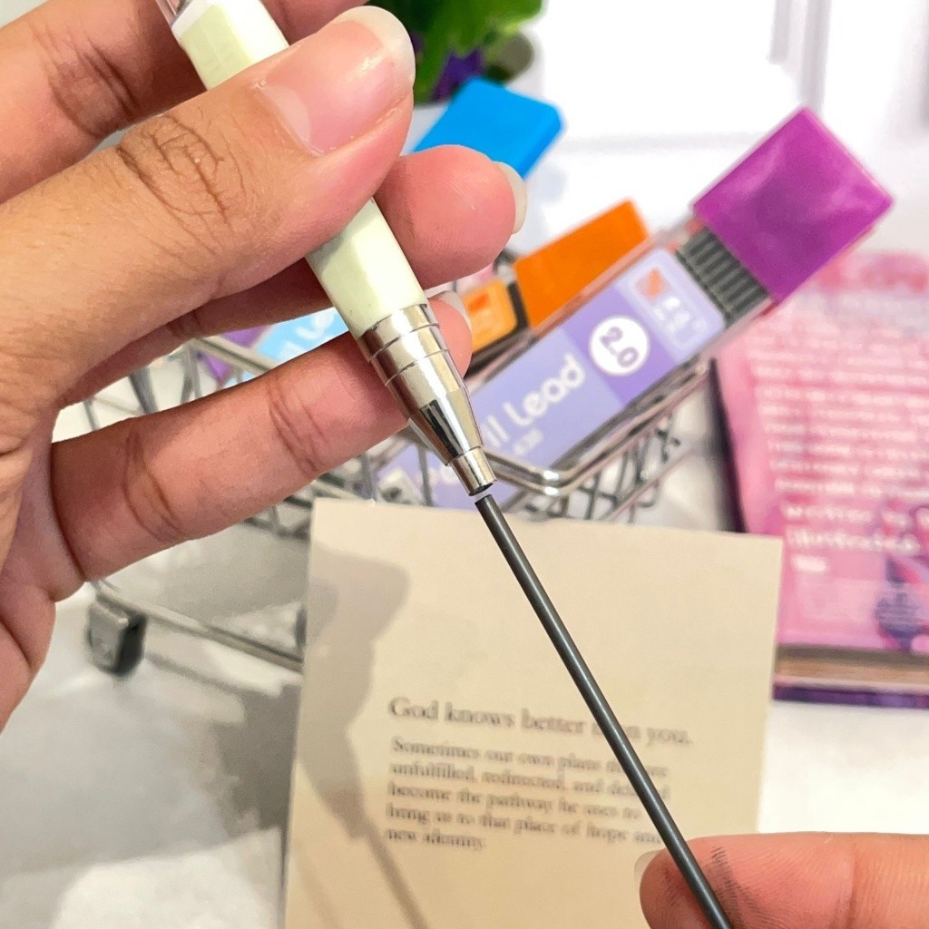 

COD Refill Pensil Mekanik Cetek PREMIUM QUALITY Ukuran 2.0 Isi Ulang Pensil Mekanik Isi 9 Pcs Alat Tulis Sekolah Dan Kantor Mechanical Aesthetic Korea