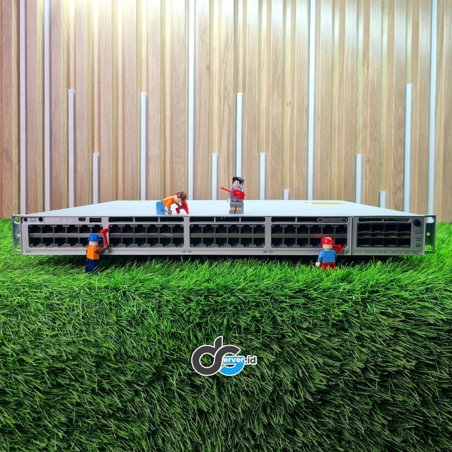Cisco Catalyst 9300 48 PoE+