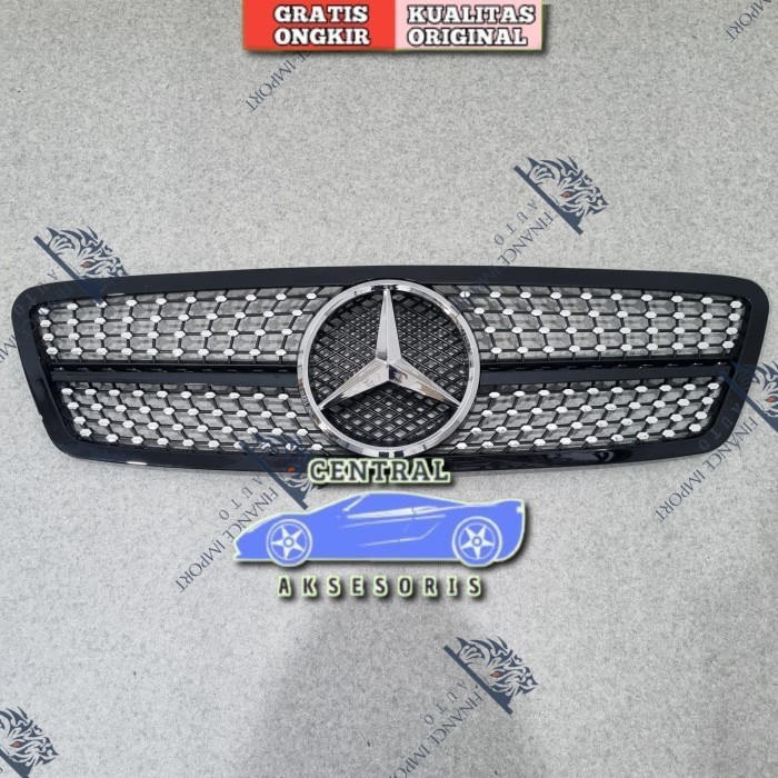 Grill Diamond Mercedes W203 C200 C230 C240 2000-2007 Grille AMG W203 - Black