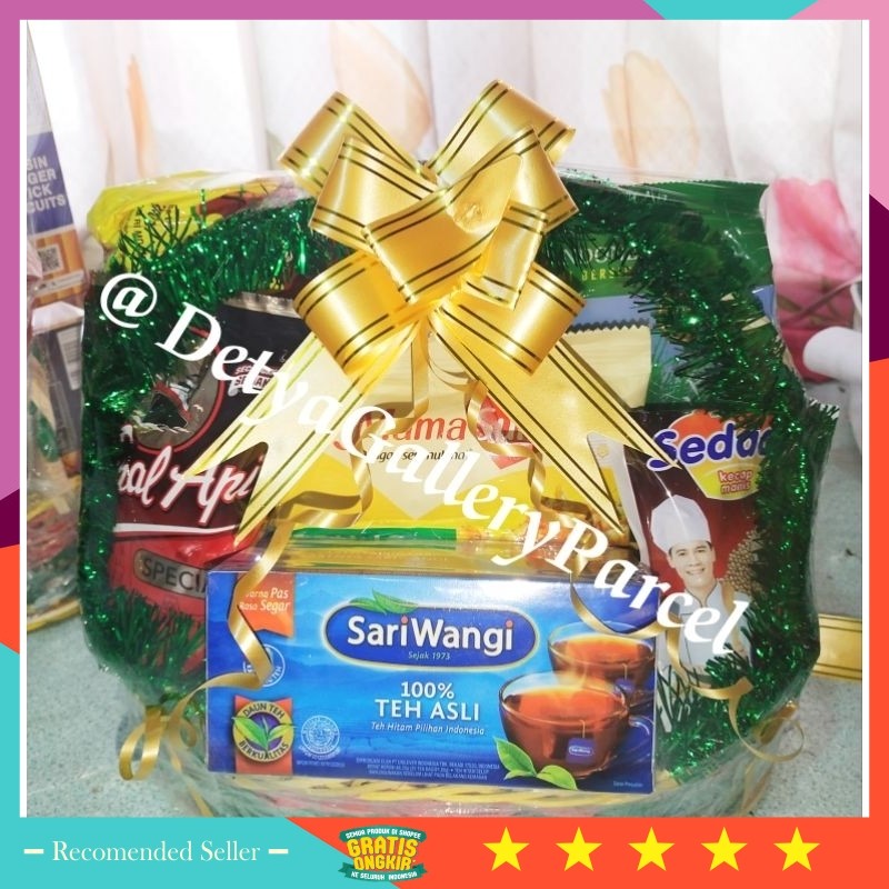 

Kado Pacar Istri Suami Murah Viral Unik Kekinian Bagus lebaran Natal / Parcel Sembako Murah / Parcel Lebaran MurahPARCEL NATAL TAHUN BARU / HAMPERS MURAH