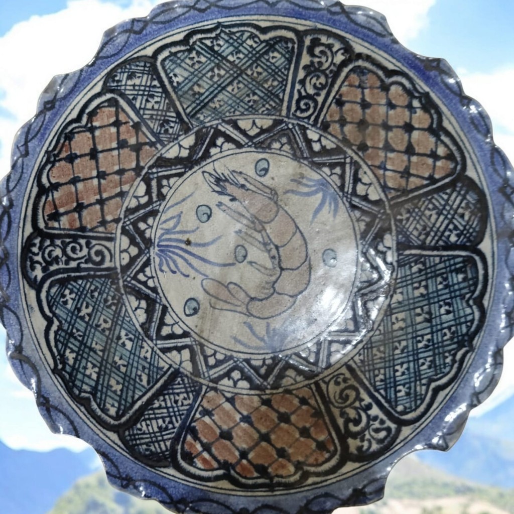 Piring antik / piring keramik saji motif