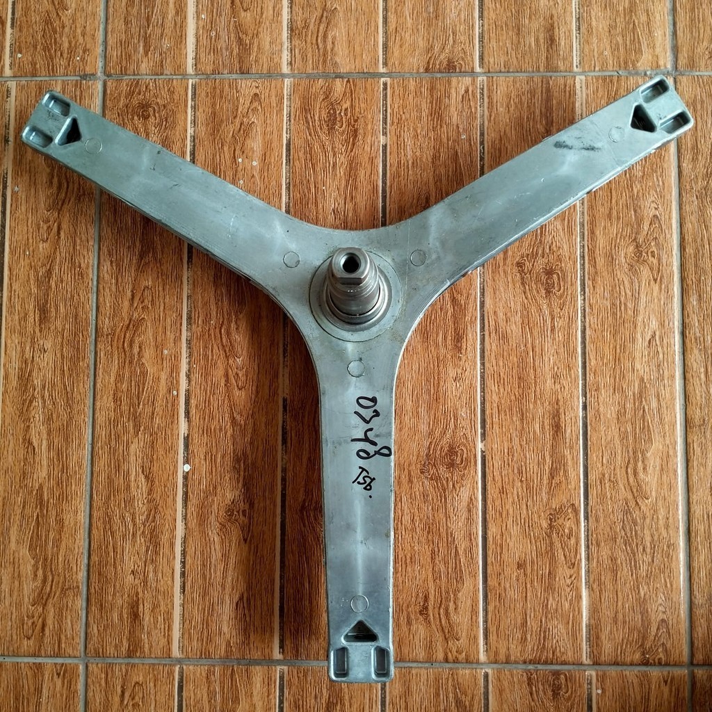 SPIDER TABUNG SEGITIGA DRUM MESIN CUCI MIDEA FRONT LOAD MFG80-BS1203 MFG80 BS1203