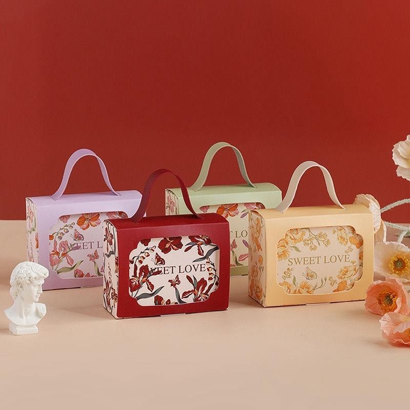 

Paperbag Tebal Premium Love Souvenir Teapai Eternal Love / Goodie Bag Muat Handuk Mukenah Wedding Shuangxi Phangteh / Paper Bag Red Handuk