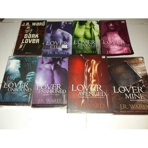 Black Dagger Brotherhood series - J.R Ward