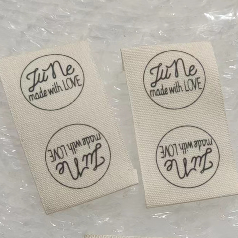 

500PCS Custom Made with Love Cotton Label 3 * 4.5 cm End fold Garment Print Labels