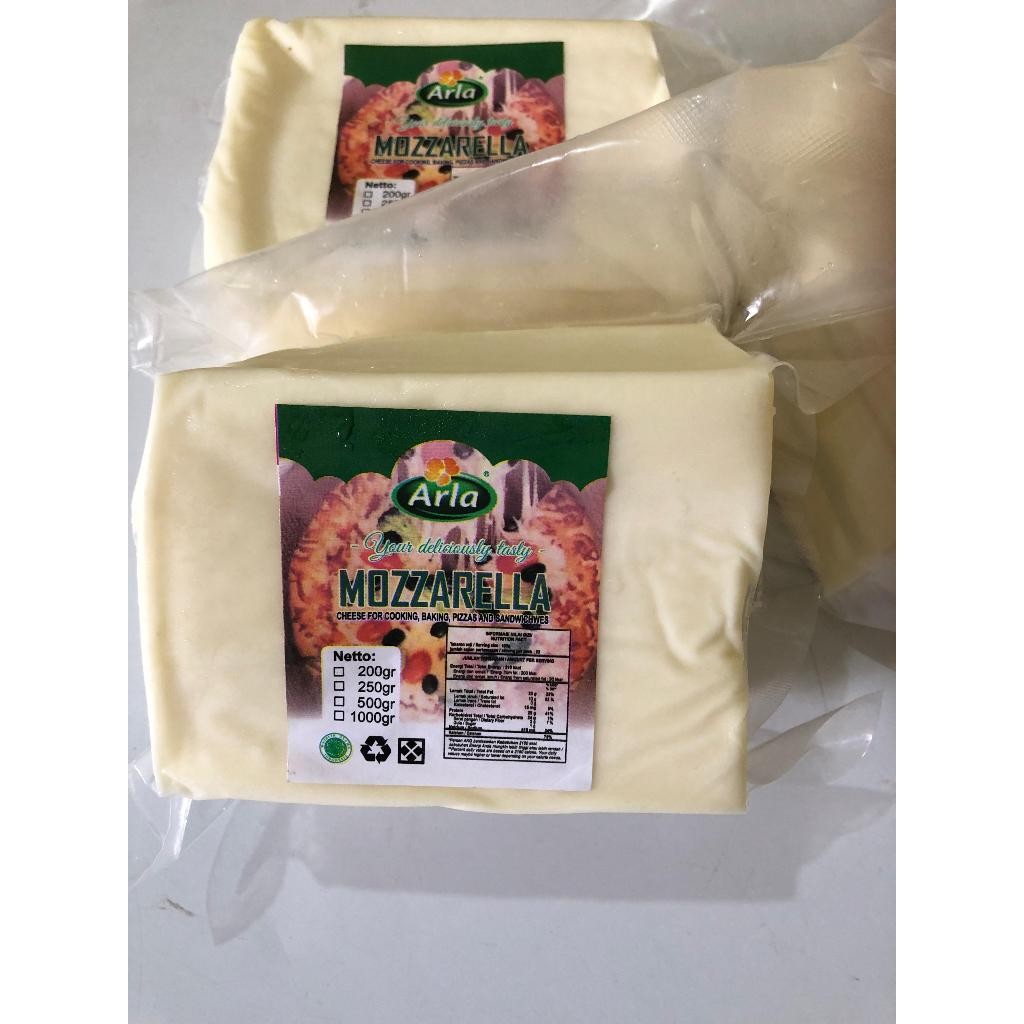 

Arla Mozzarella 1kg Import Denmark (Halal)