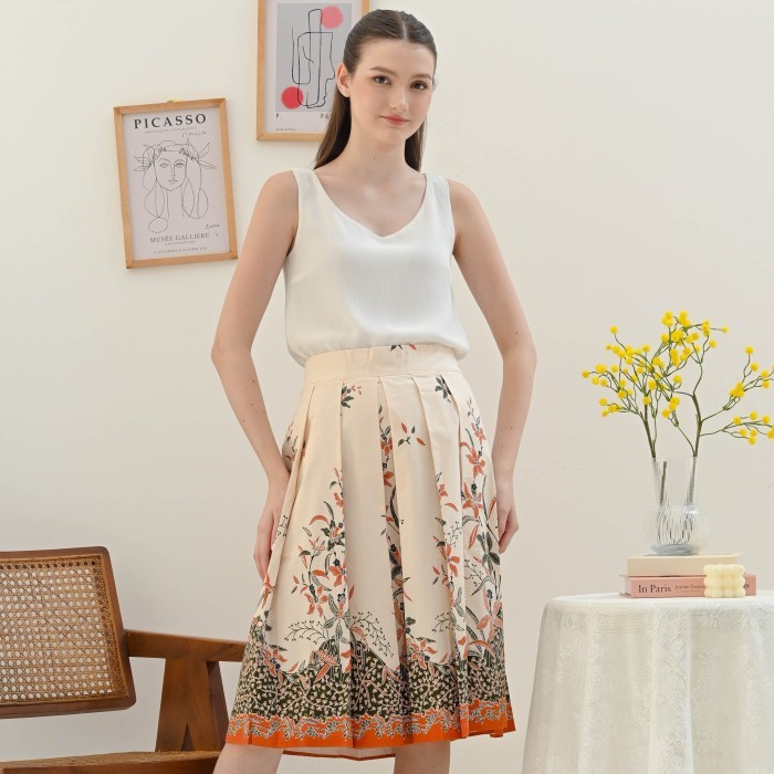 Rok Batik Wanita Motif Bunga - 165 UAS