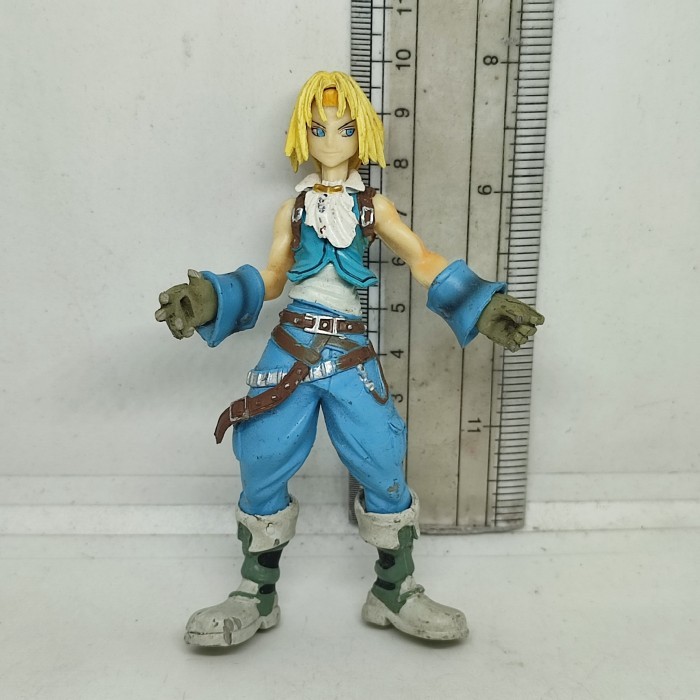 BDD Figure 4' Final Fantasy Dissidia Trading Arts Series 1 Zidane Tribal Junk