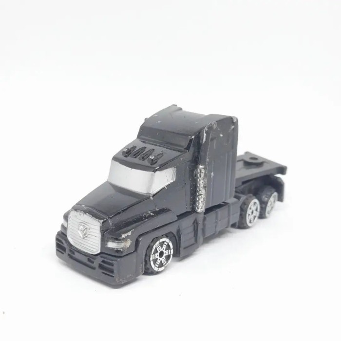 TF88 Black Truck - MotorMax Diecast Skala 80 Truk Mobil Mainan Anak Laki