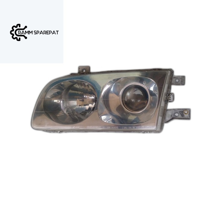 Headlamp kiri hyundai trajet