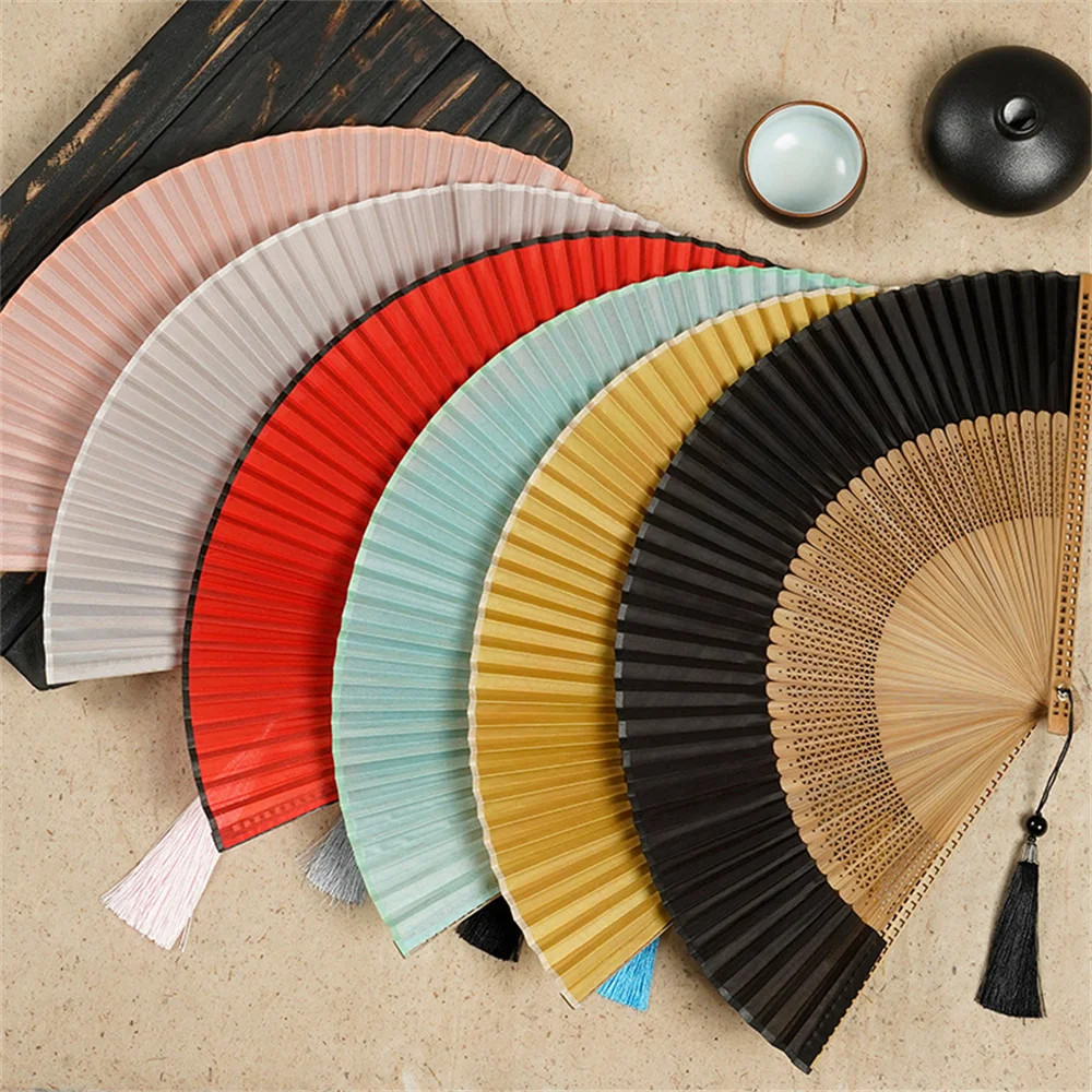 

23cm Carved Bamboo Folding Fan Vintage Chinese Style Hollow Fan Wedding Hand Fan Fragrant Party Prop Decor Gift Home Decoration